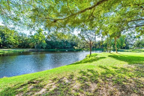 5087 Oak Hill Lane 315 Delray Beach FL 33484
