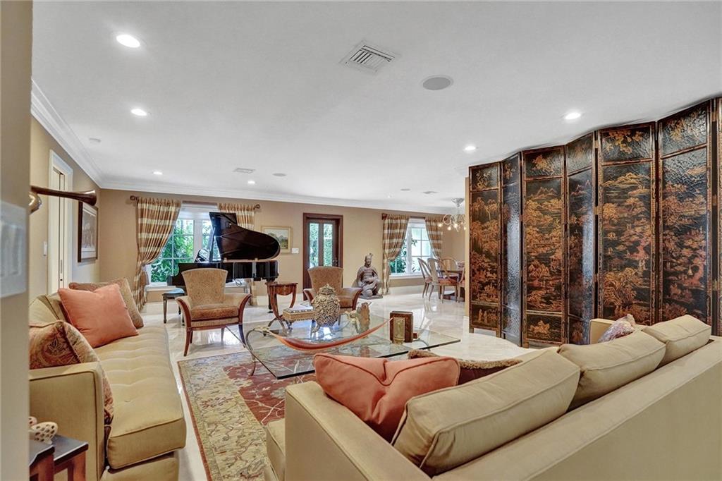 CORAL RIDGE COUNTRY CLUB - Residential