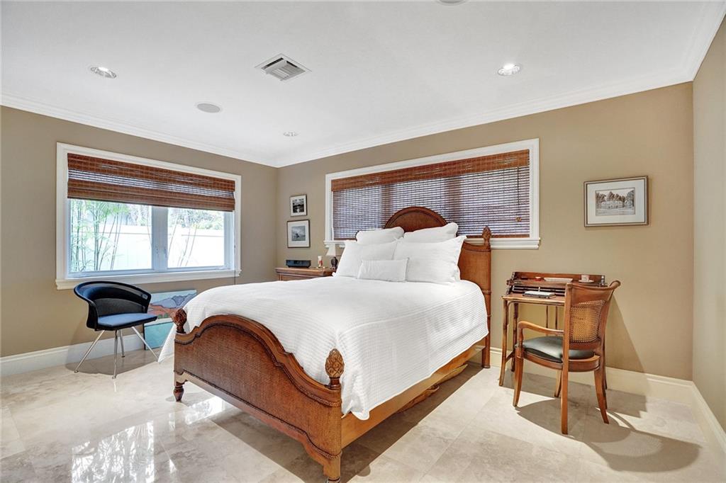 CORAL RIDGE COUNTRY CLUB - Residential