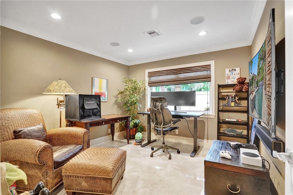 CORAL RIDGE COUNTRY CLUB - Residential