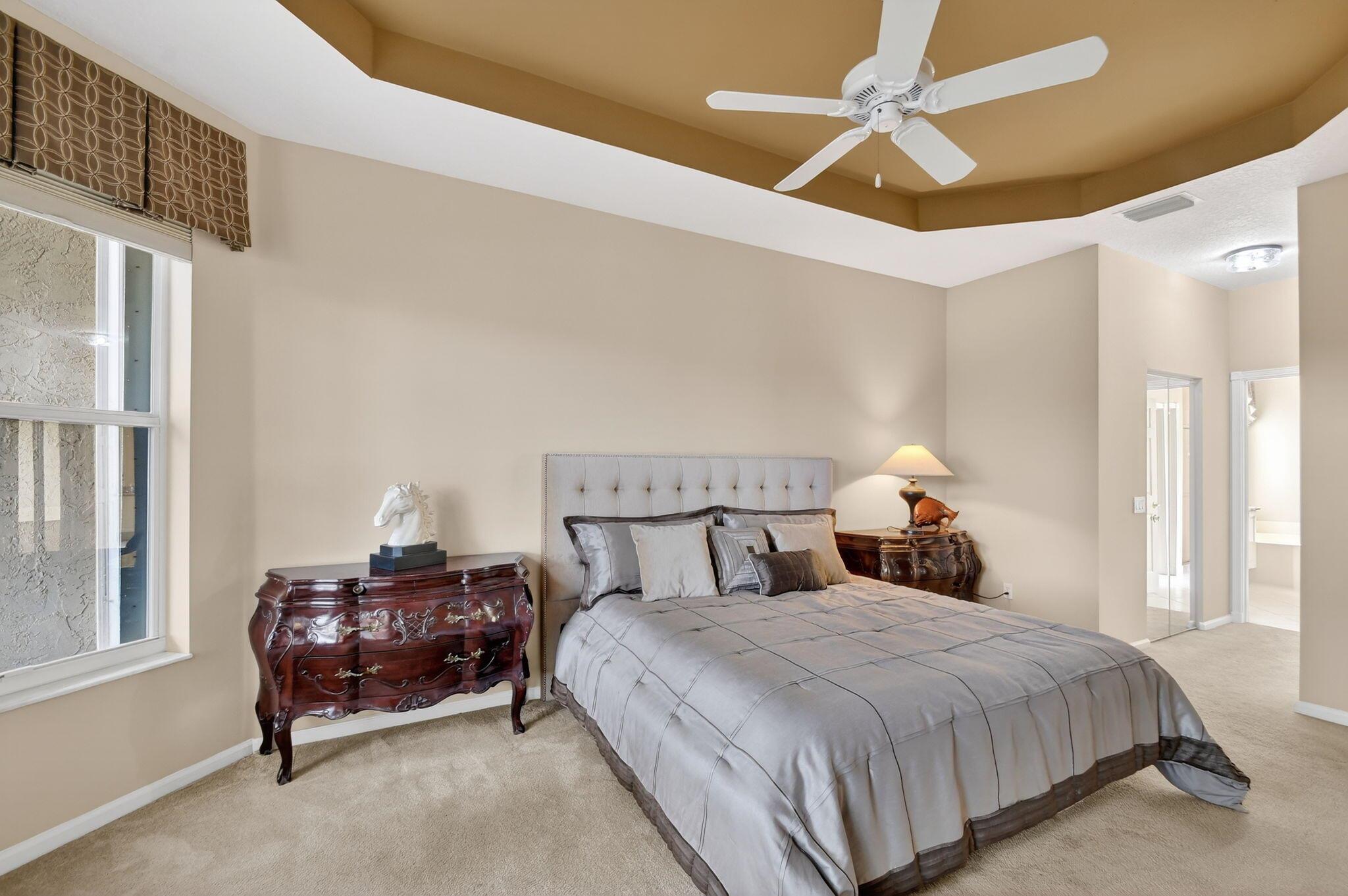 VALENCIA ISLES 3 - Residential