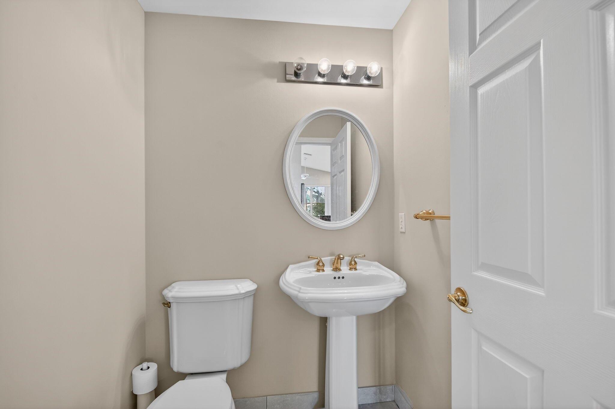 VALENCIA ISLES 3 - Residential