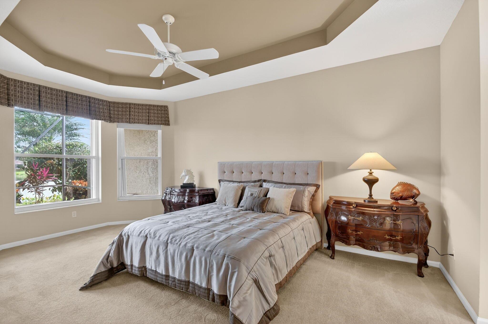 VALENCIA ISLES 3 - Residential