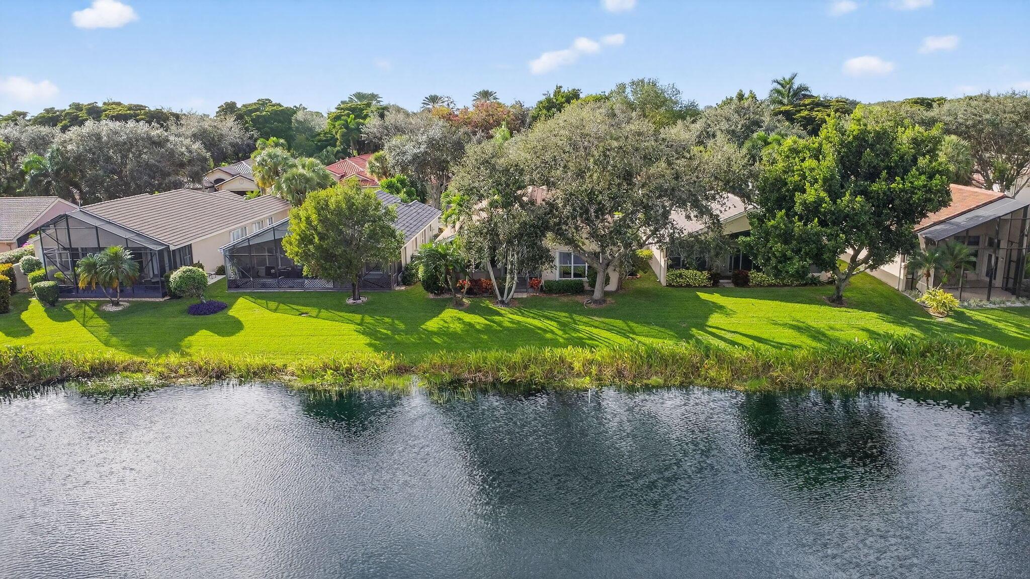 VALENCIA ISLES 3 - Residential