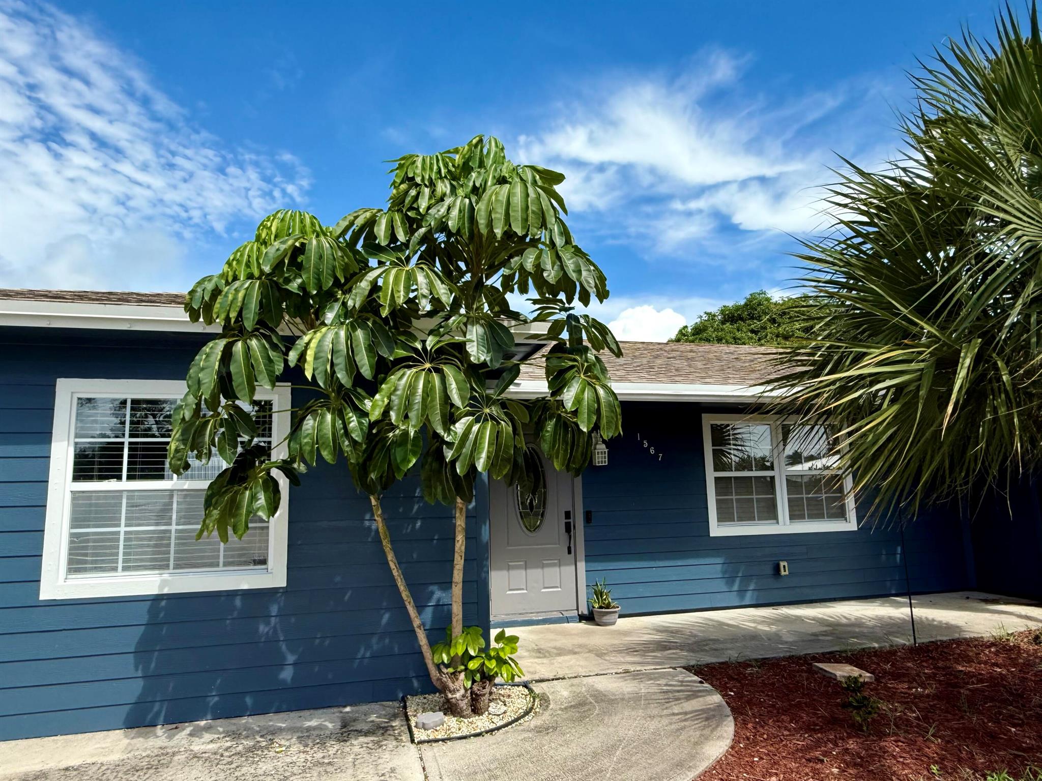 LEILANI HEIGHTS - Residential