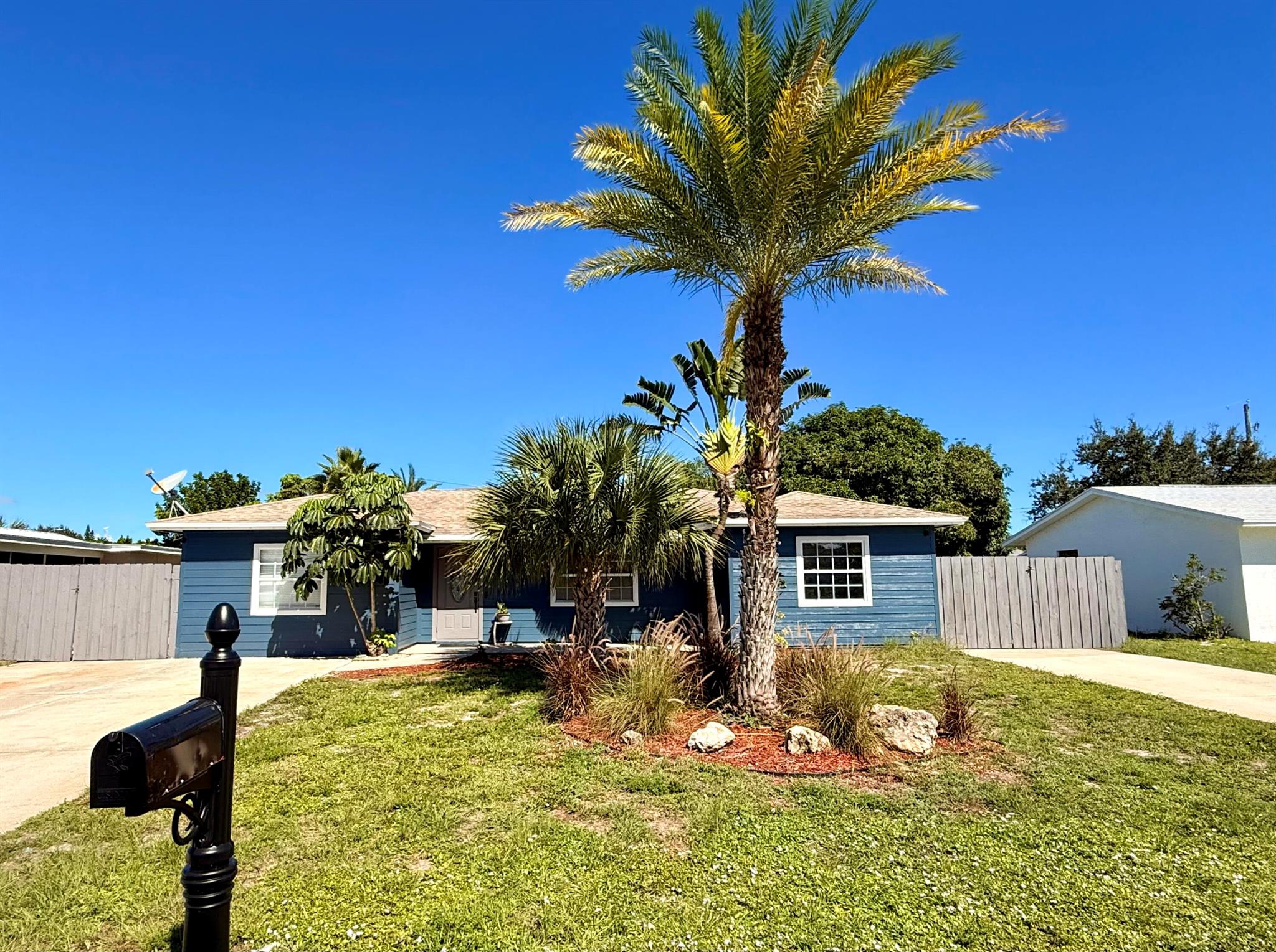 LEILANI HEIGHTS - Residential