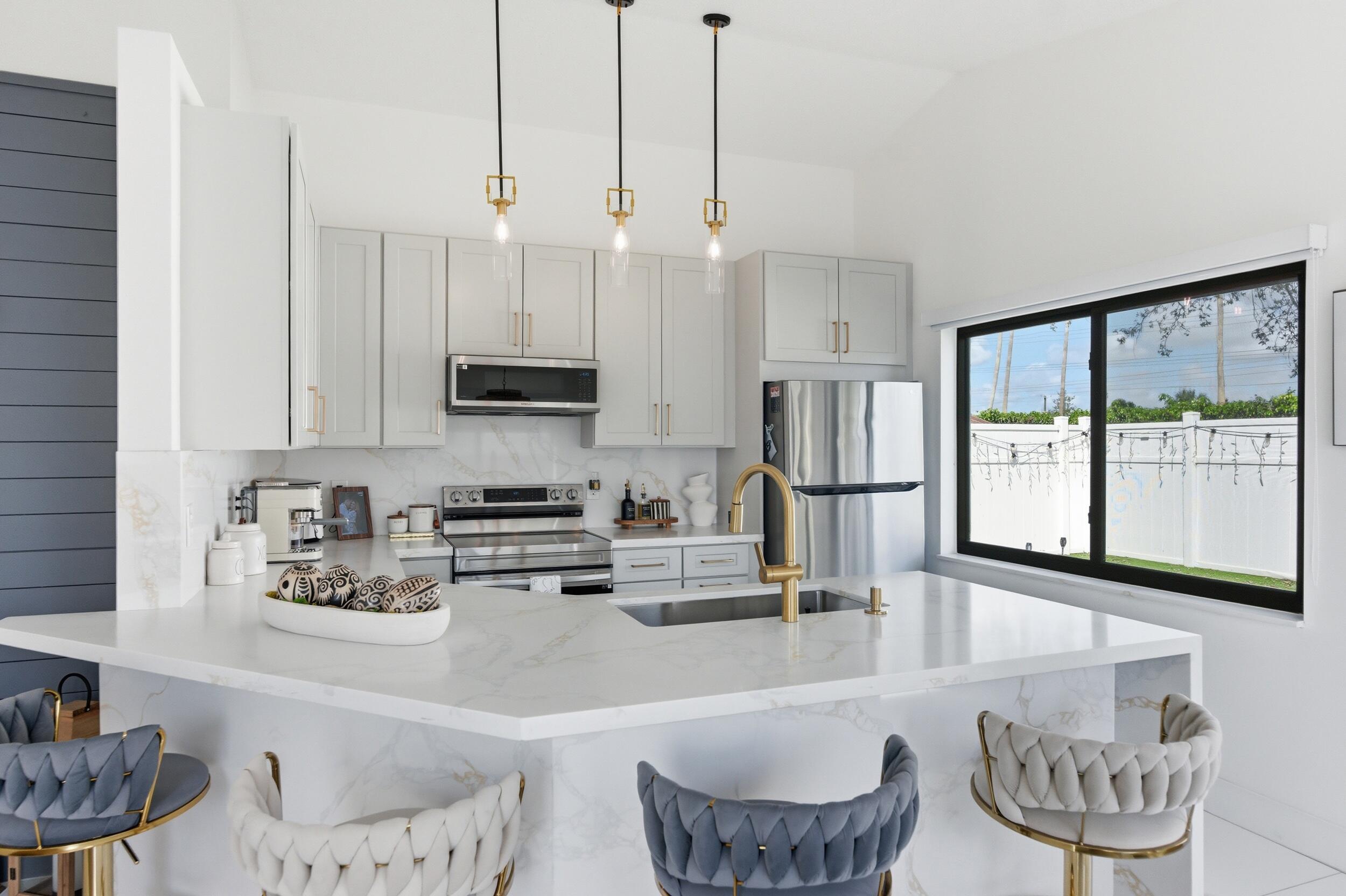 GATEWAY MILE RESUBDIVISION - Residential