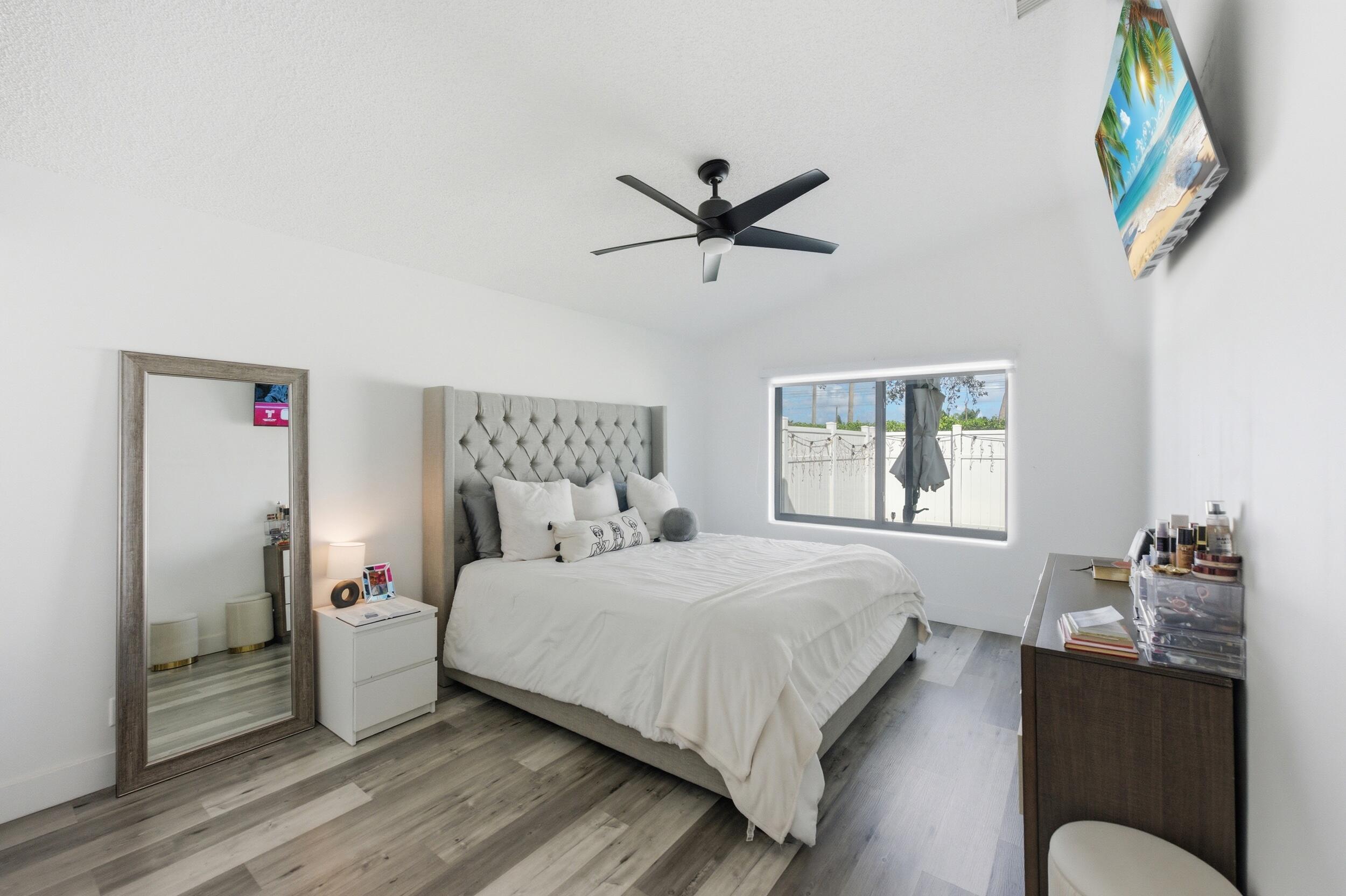 GATEWAY MILE RESUBDIVISION - Residential