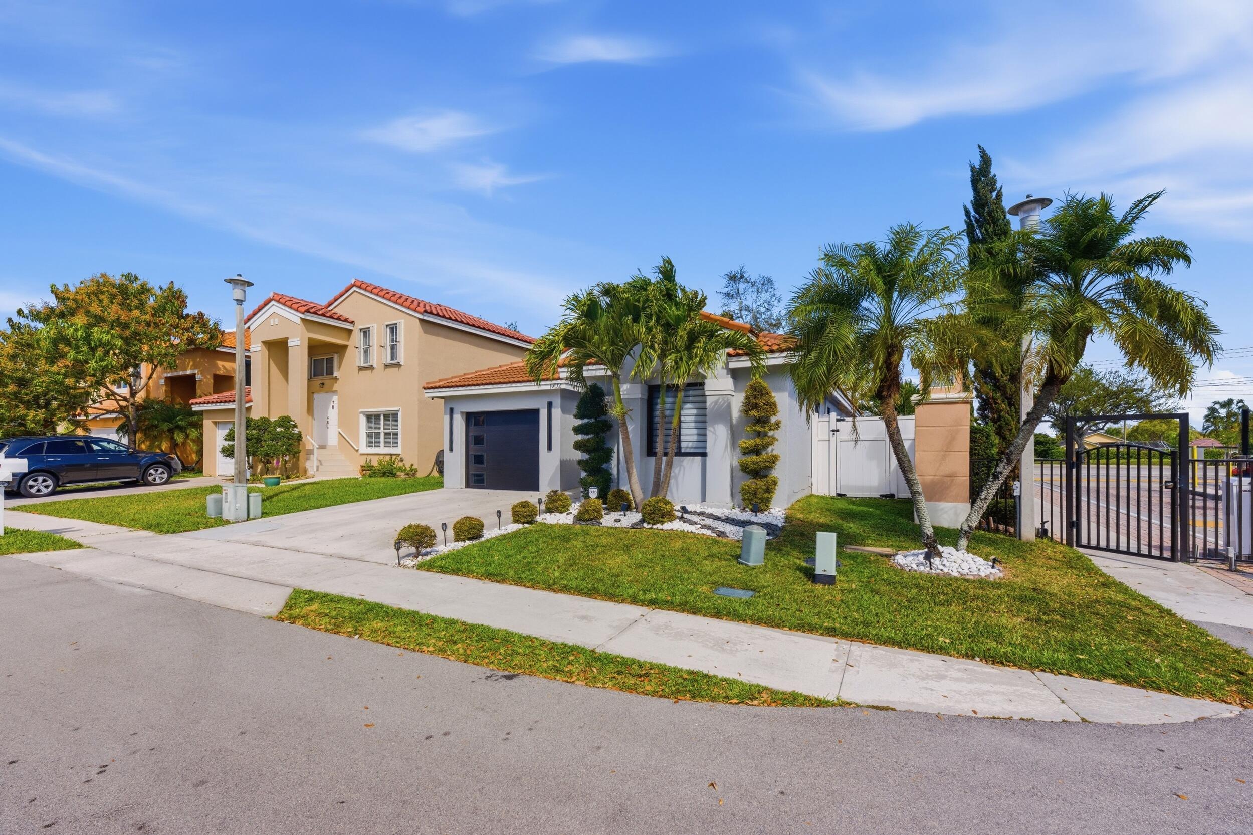 GATEWAY MILE RESUBDIVISION - Residential