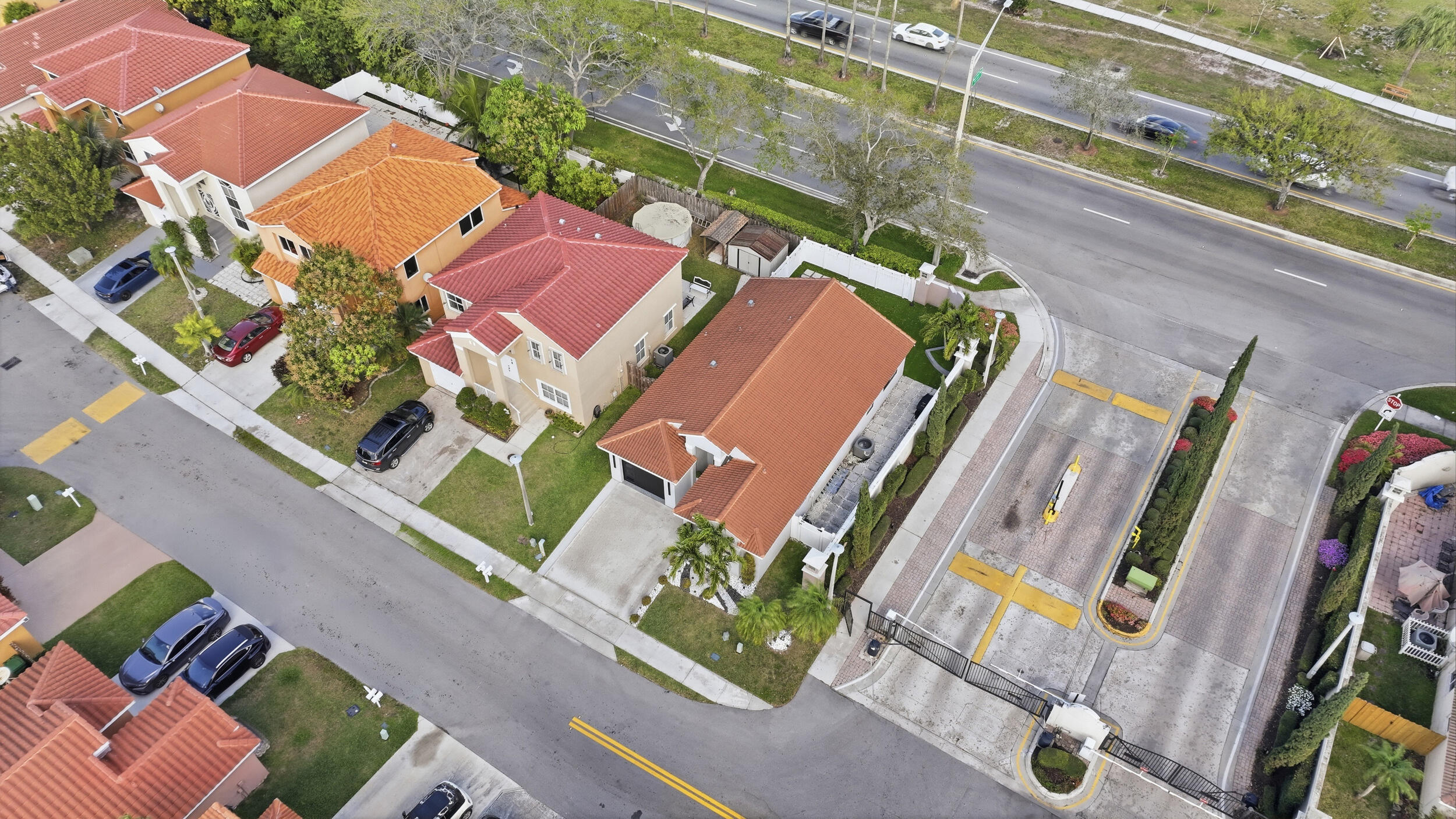 GATEWAY MILE RESUBDIVISION - Residential