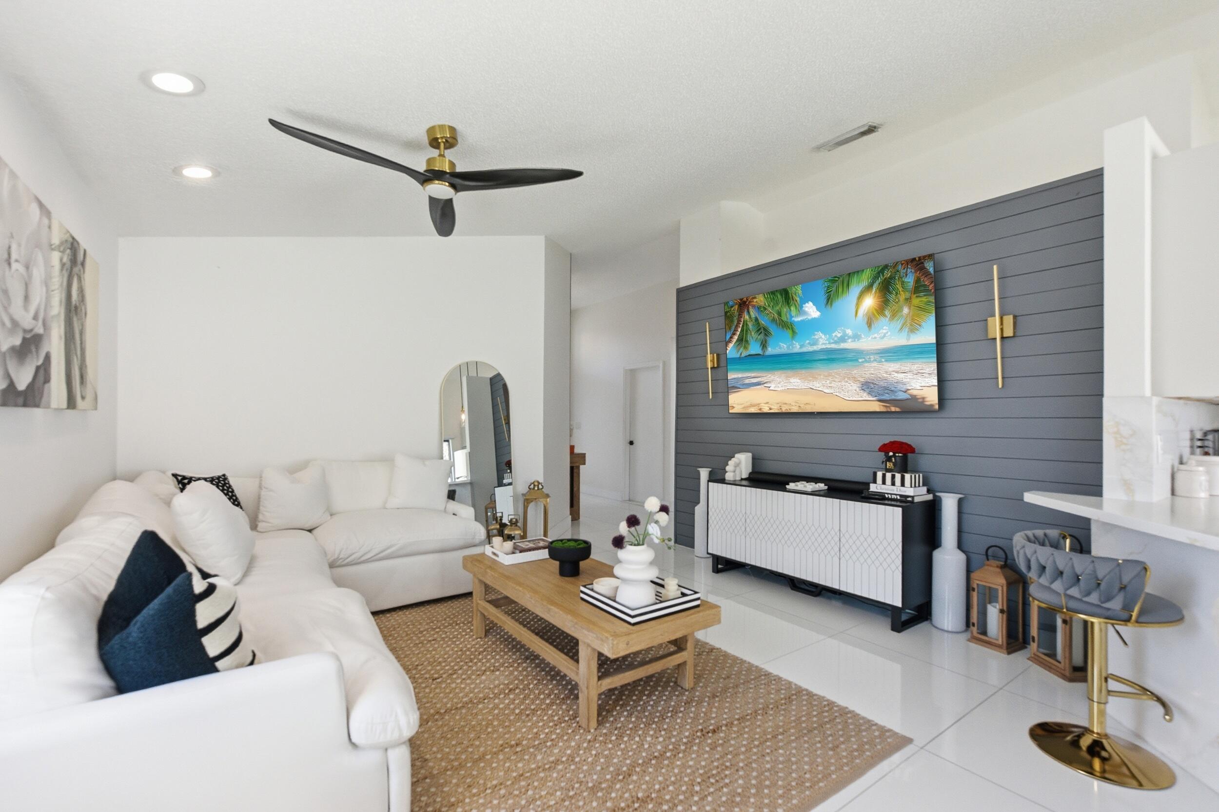 GATEWAY MILE RESUBDIVISION - Residential