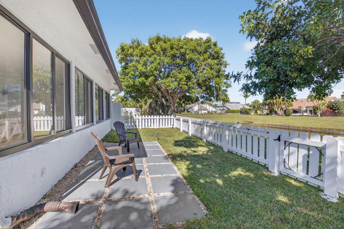 HOMEWOOD LAKES - Residential