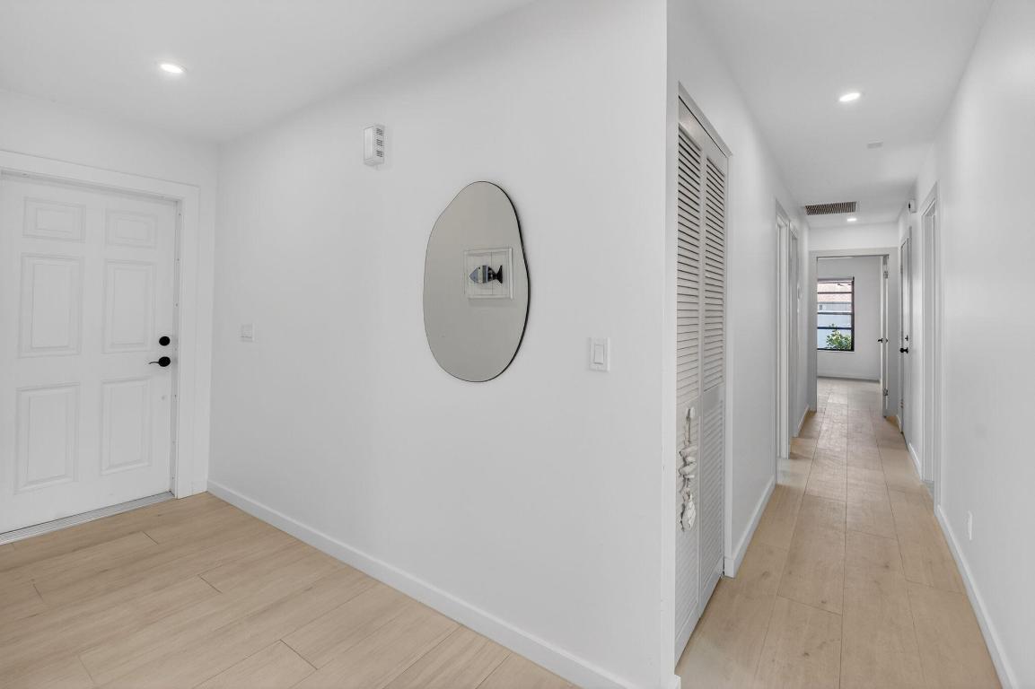 HOMEWOOD LAKES - Residential