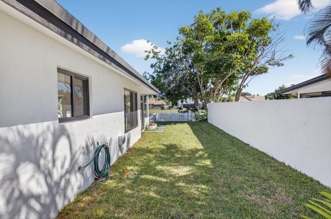 HOMEWOOD LAKES - Residential