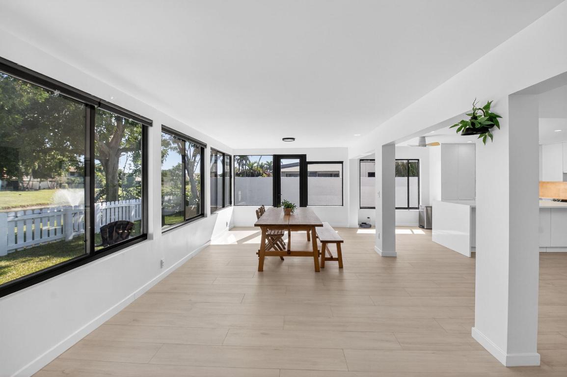 HOMEWOOD LAKES - Residential