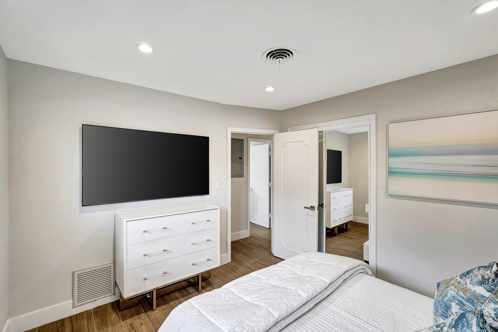 Imperial Point 2 Sec 54-1 - Residential Lease