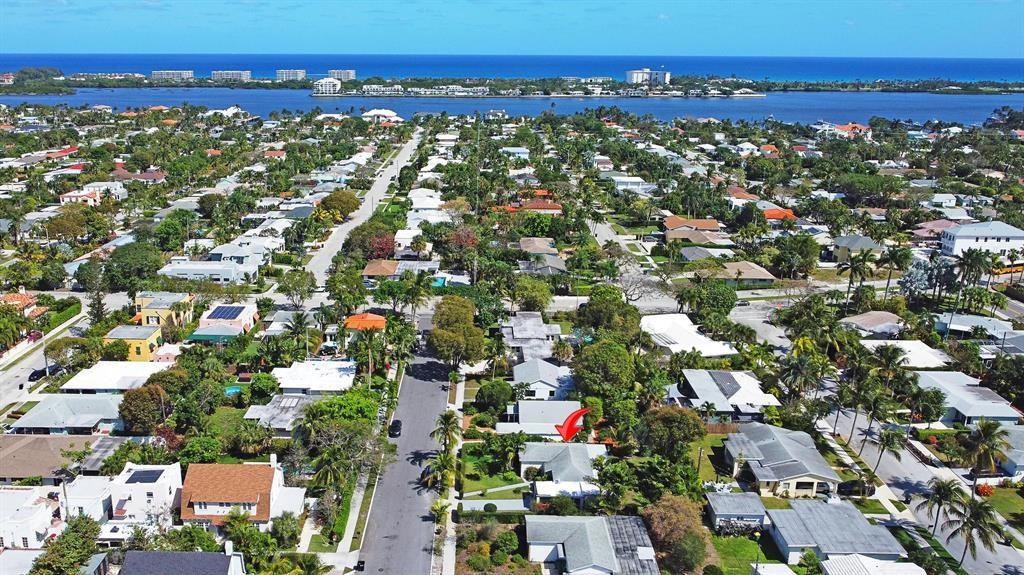 COLLEGE PARK - Residential Lease