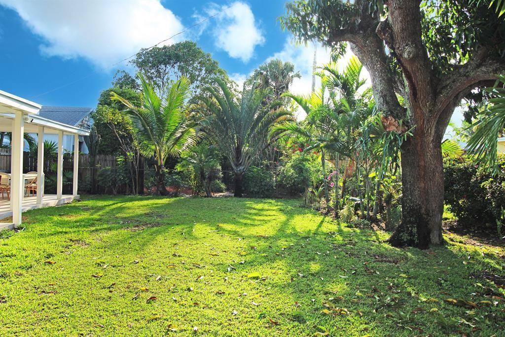 COLLEGE PARK - Residential Lease