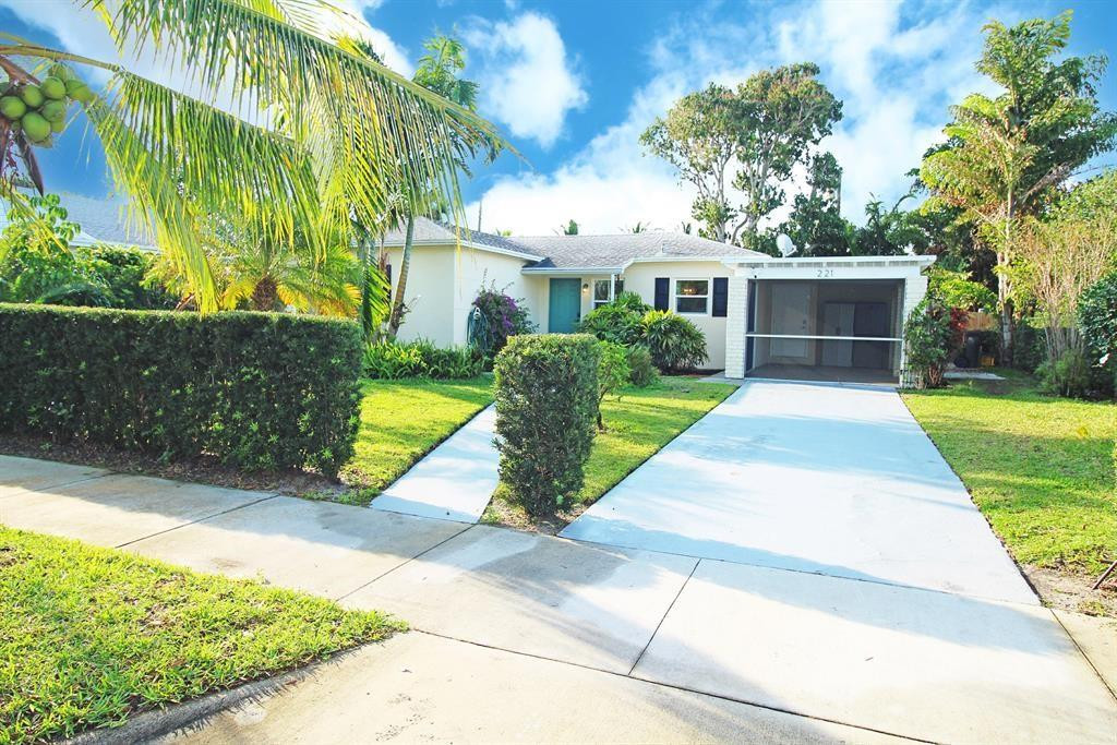 COLLEGE PARK - Residential Lease