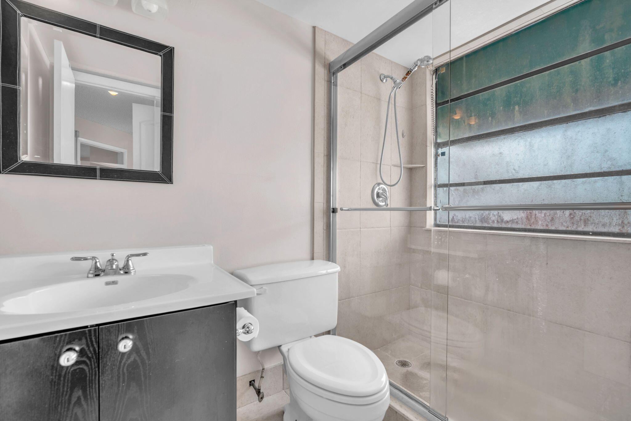 YORKVILLE - Residential