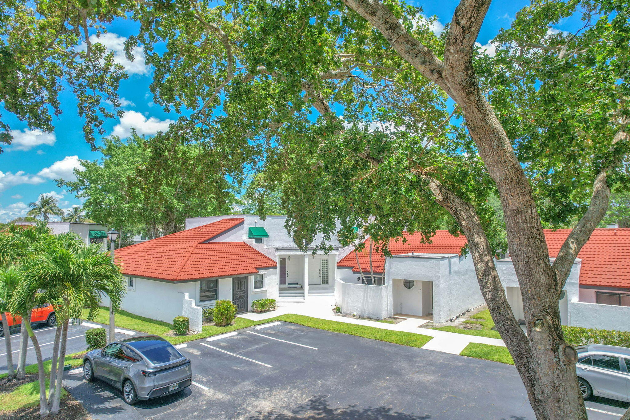 341 NW 36th Avenue