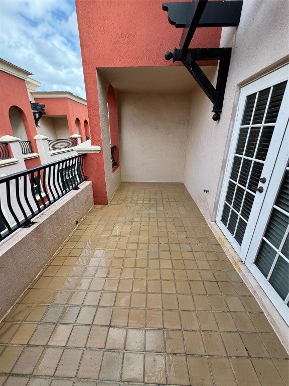 1033 NE 17th Way 605, Fort Lauderdale FL 33304