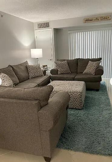 3215 S Ocean Boulevard 407