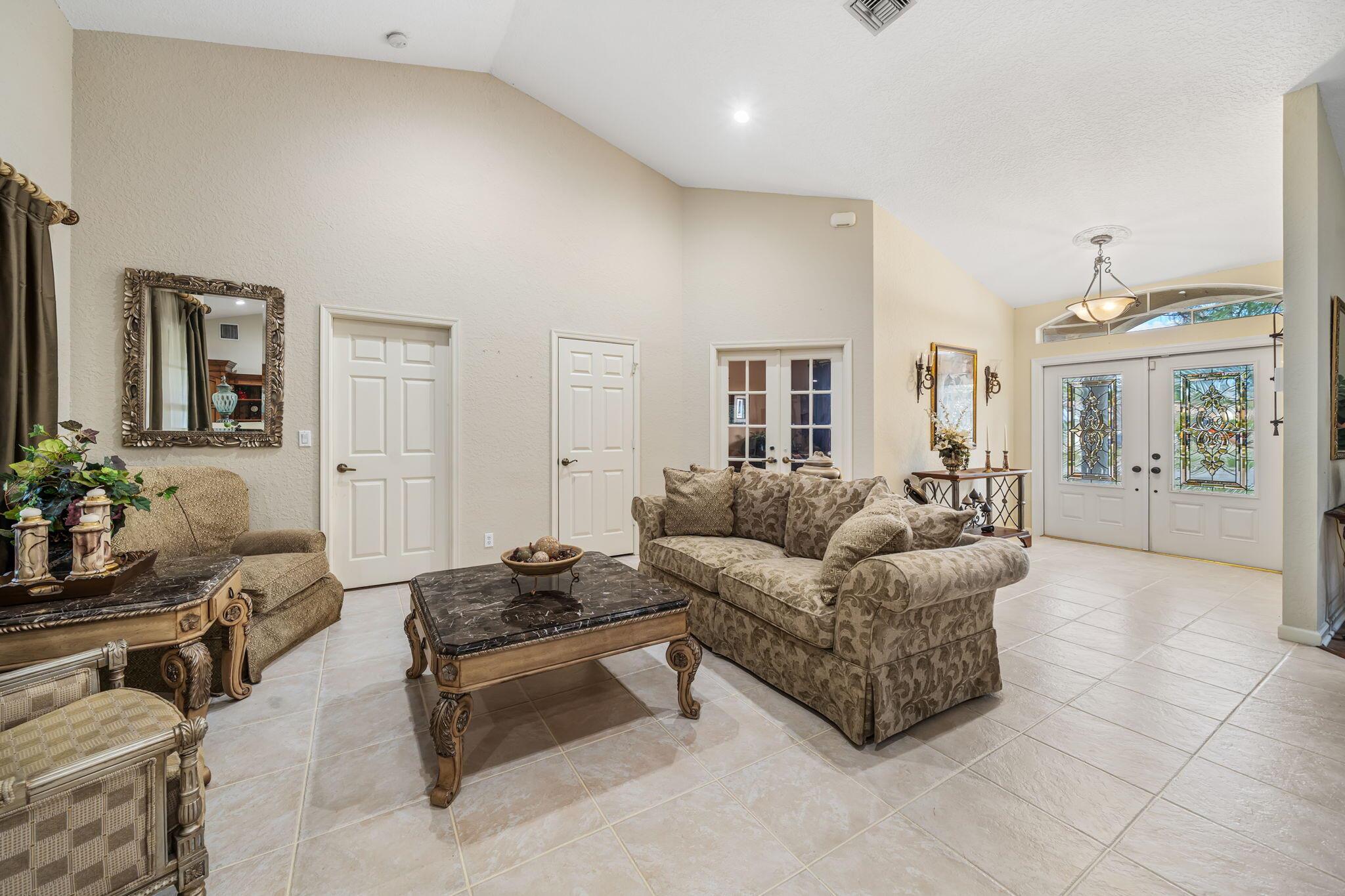 SUGAR POND MANOR OF WELLI - Residential