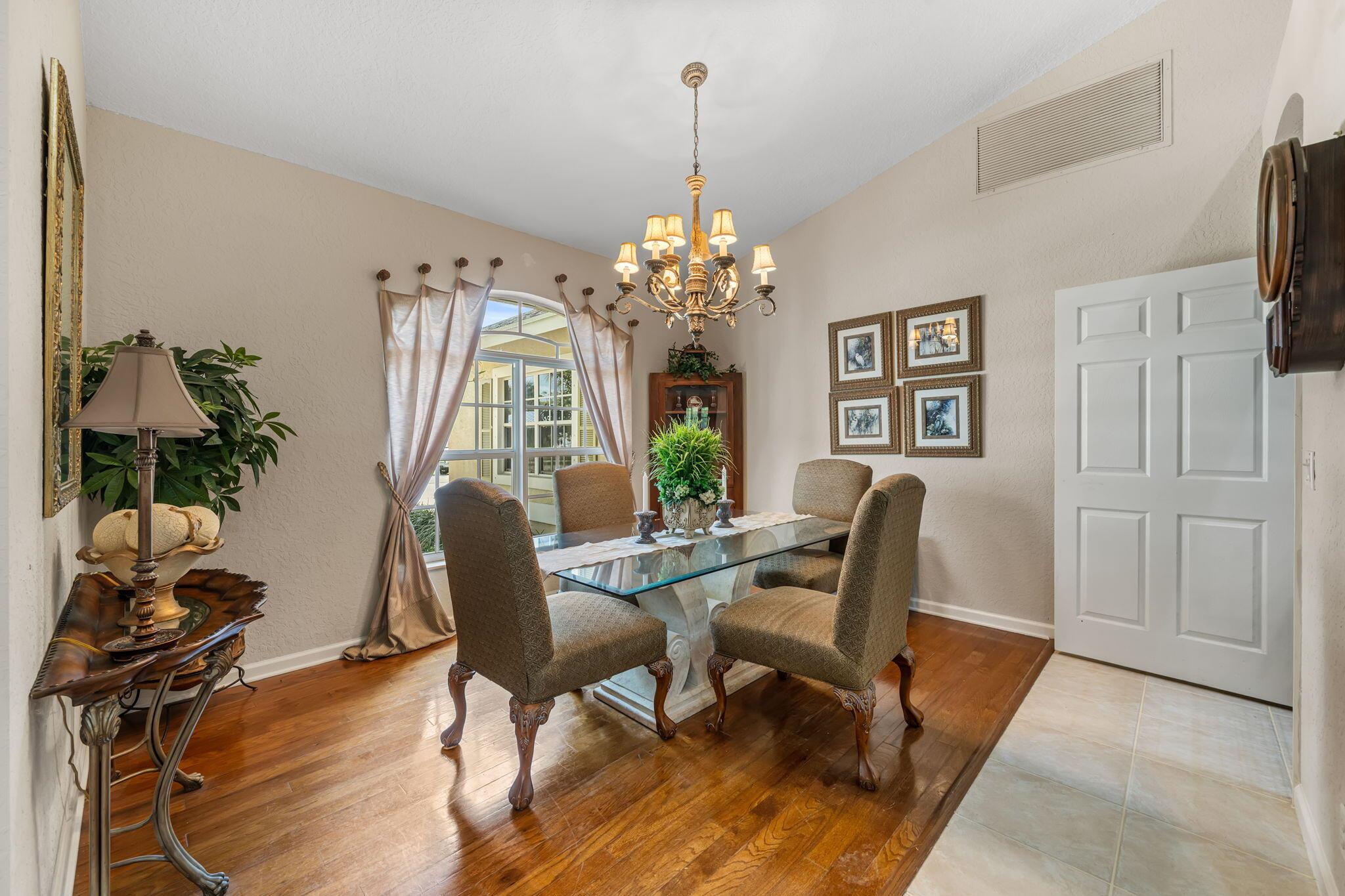 SUGAR POND MANOR OF WELLI - Residential