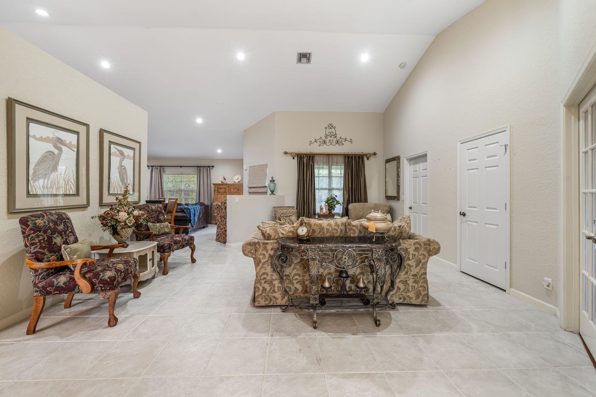 SUGAR POND MANOR OF WELLI - Residential