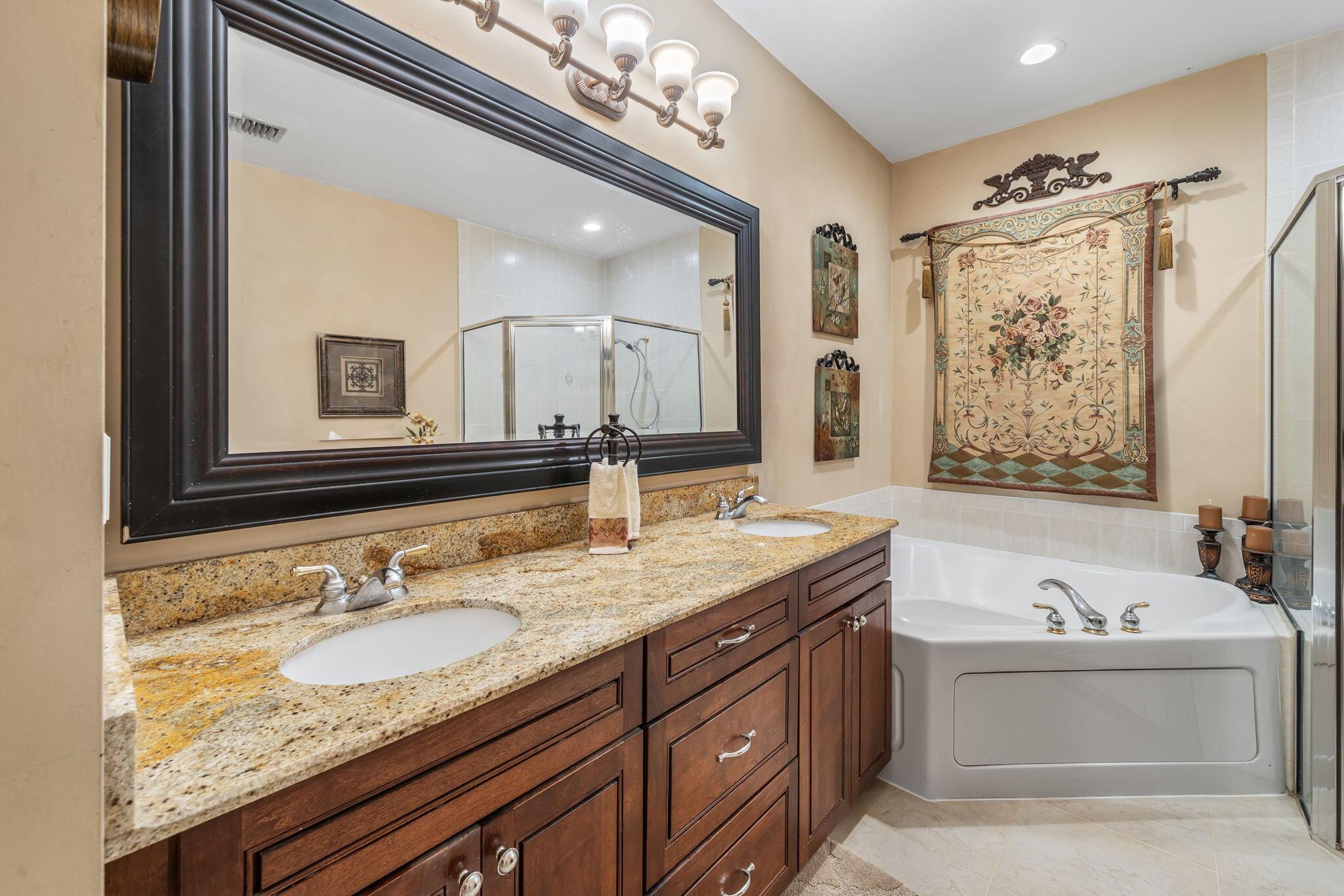 SUGAR POND MANOR OF WELLI - Residential