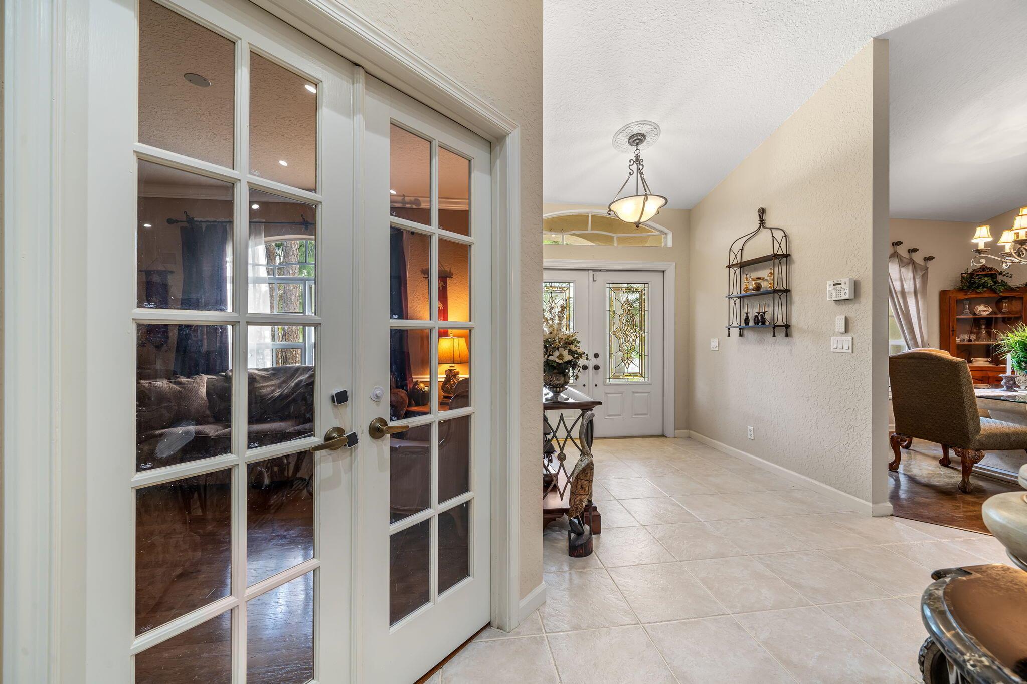 SUGAR POND MANOR OF WELLI - Residential