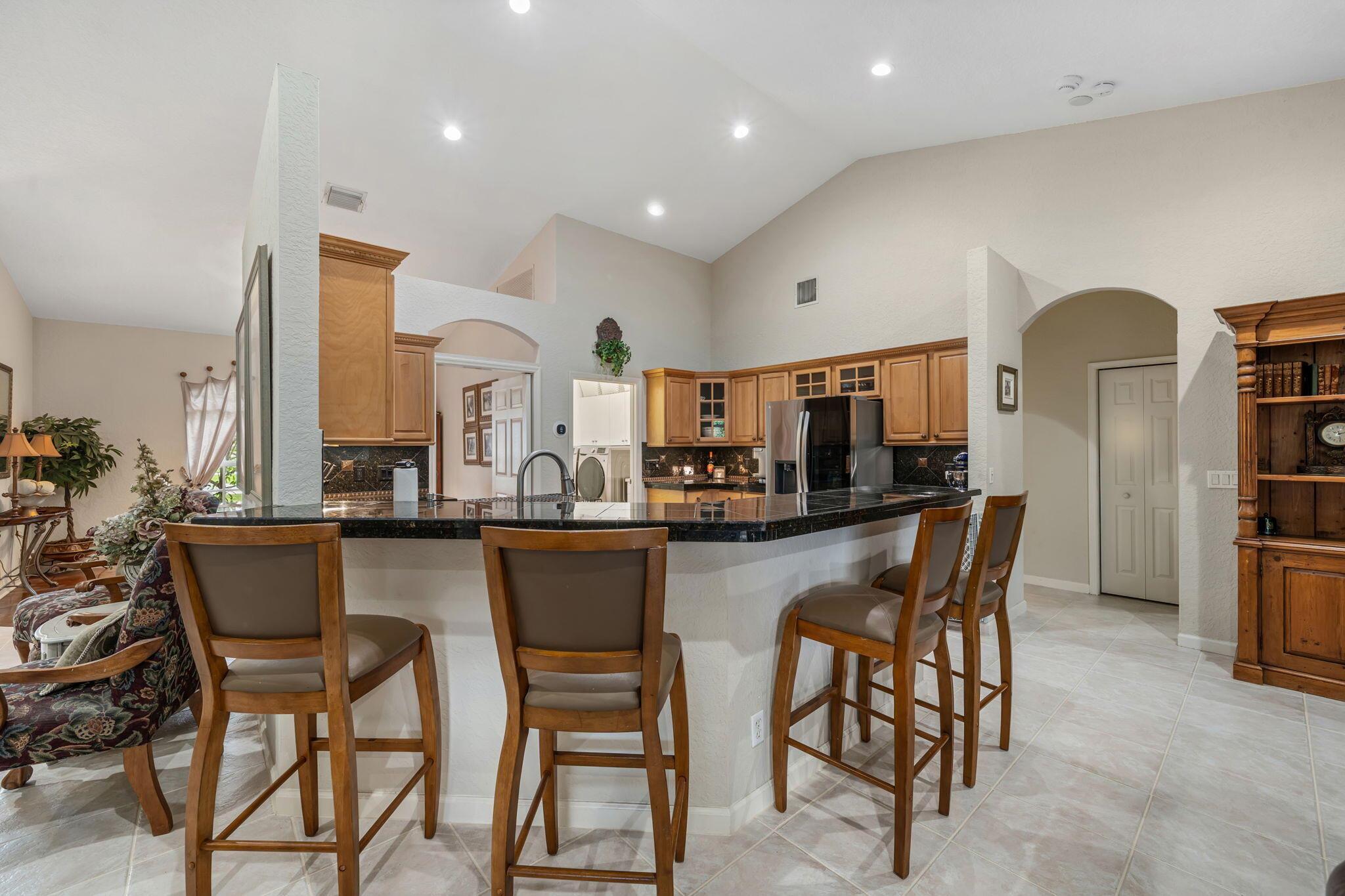 SUGAR POND MANOR OF WELLI - Residential