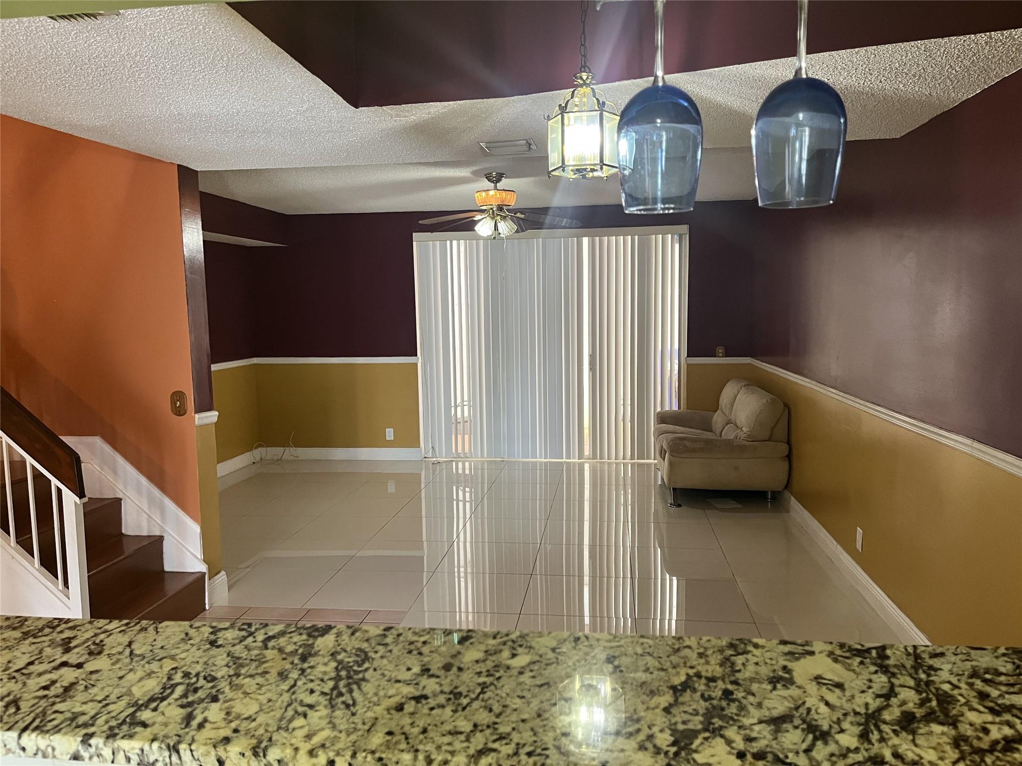 Cross Creek Twnhms - Residential Lease