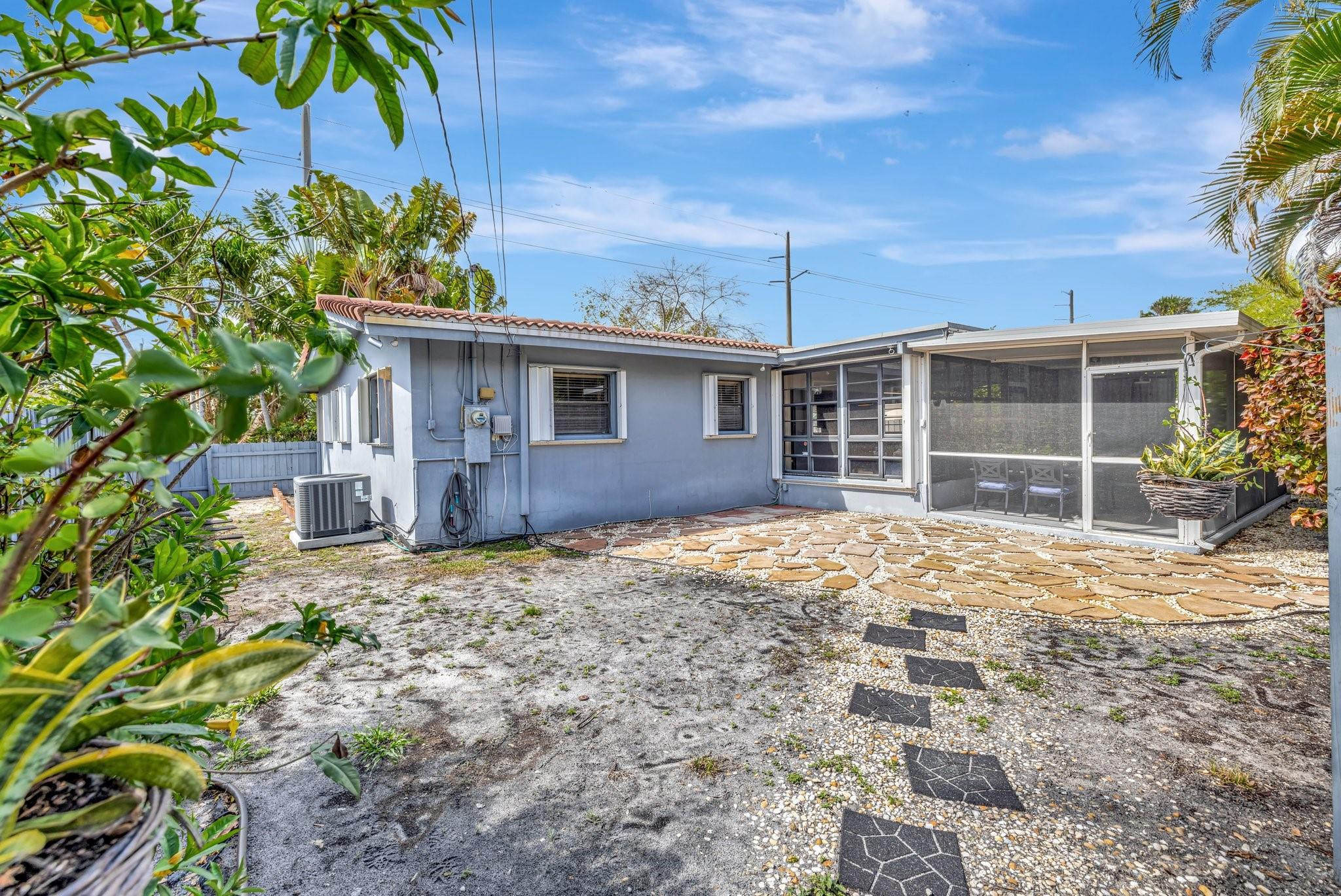 ISLAND VIEW - Residential