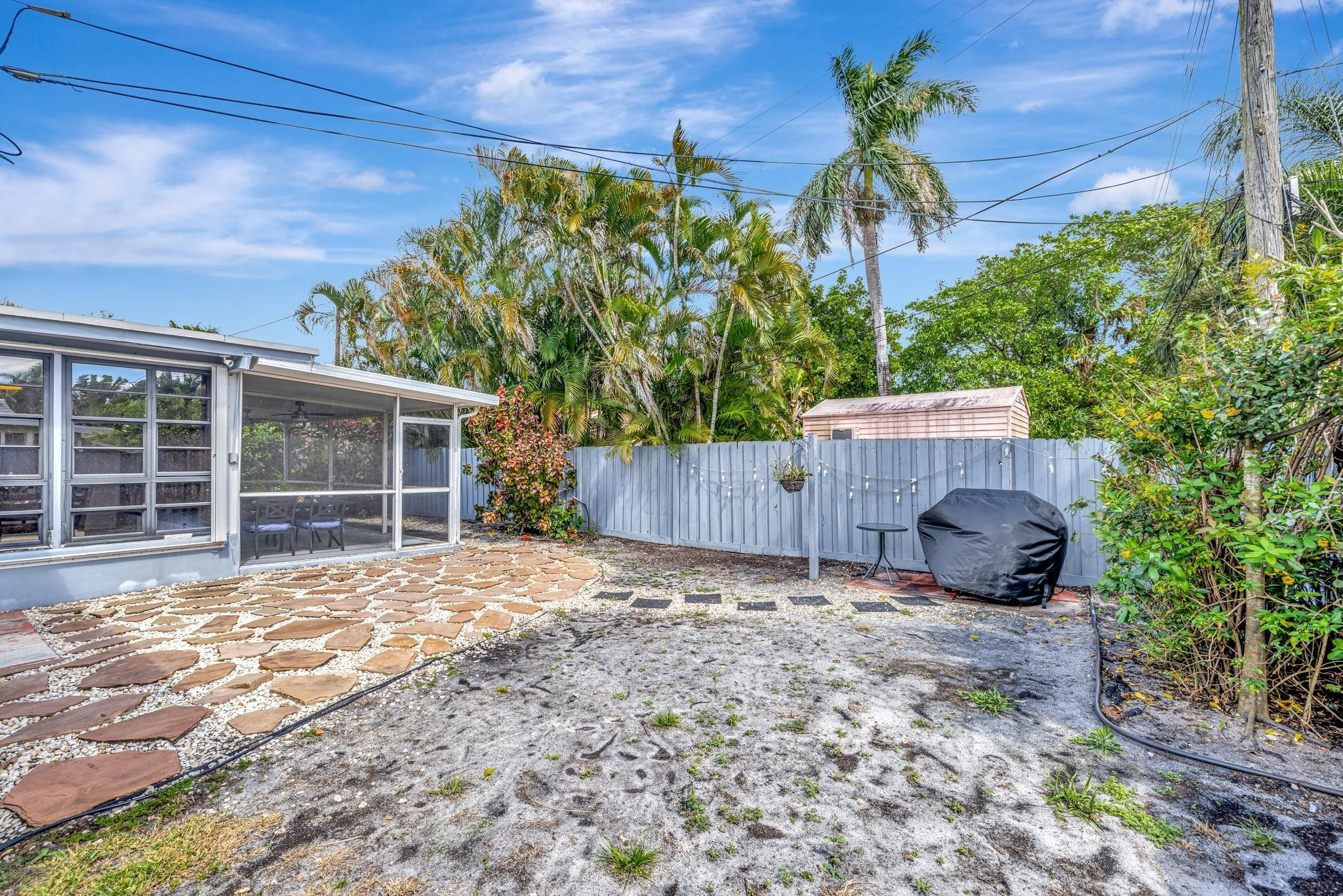 ISLAND VIEW - Residential