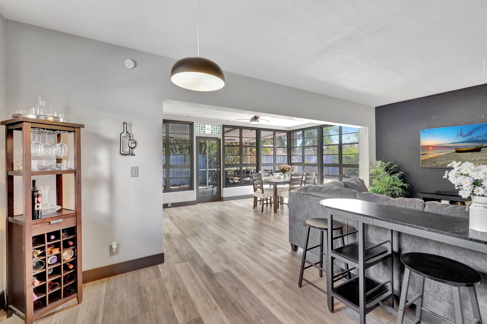 ISLAND VIEW - Residential