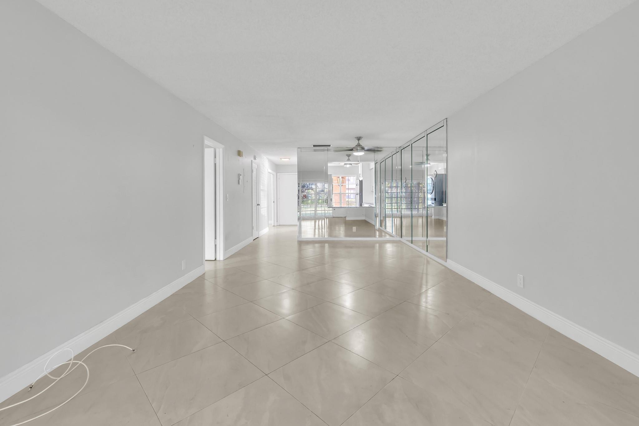 Palm Greens at Villa Del - Residential