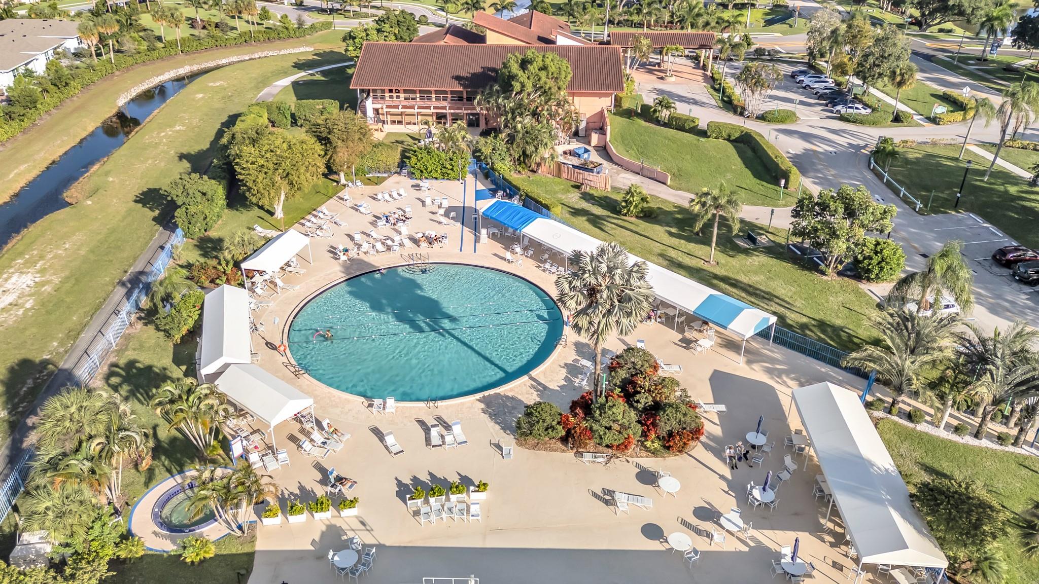 Palm Greens at Villa Del - Residential