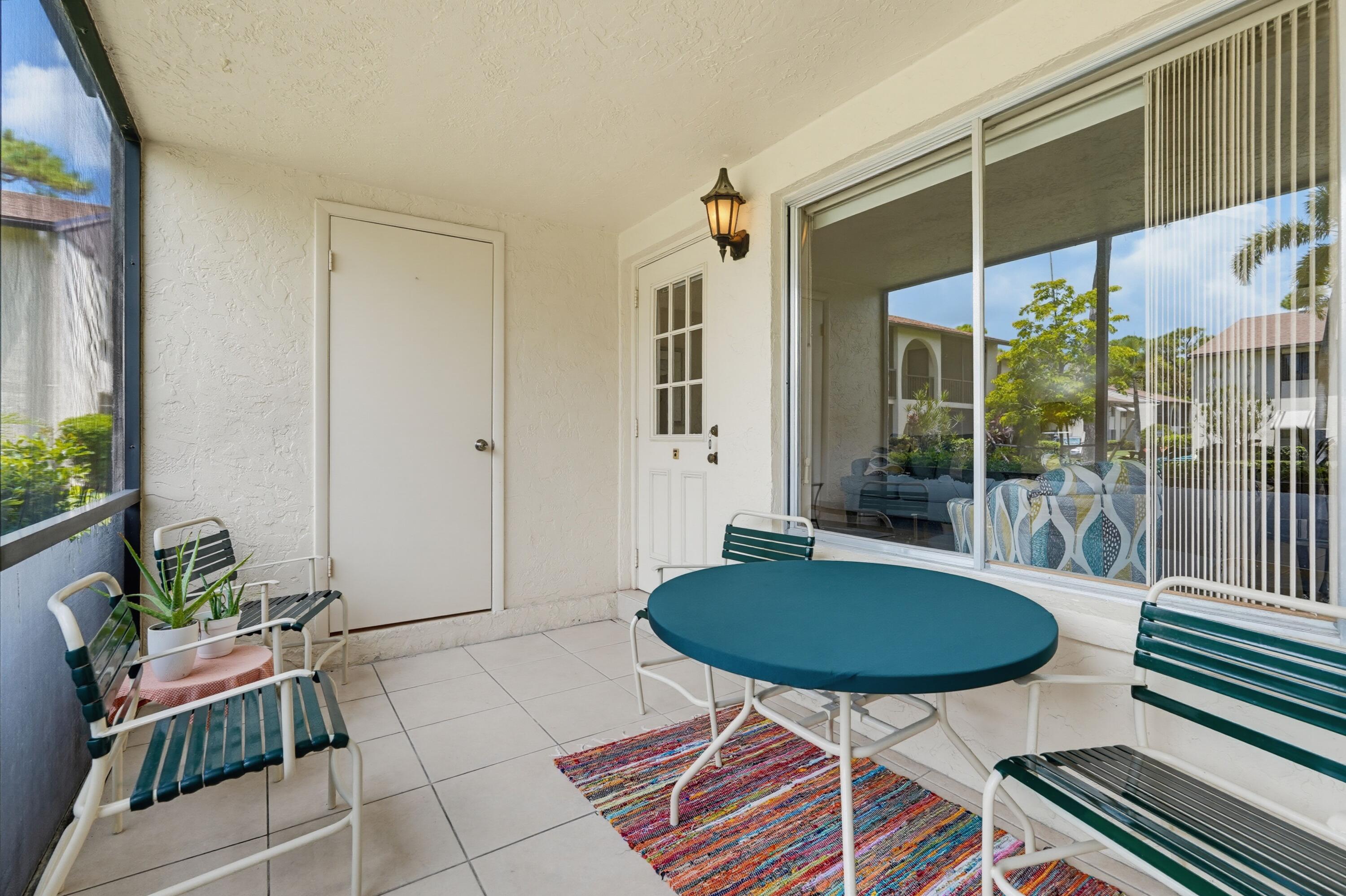 Properties 331 Knotty Pine Circle C-1