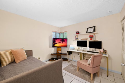 Tiny photo for 9212 CHELSEA Drive N, Plantation, FL 33324 (MLS # B26080309)