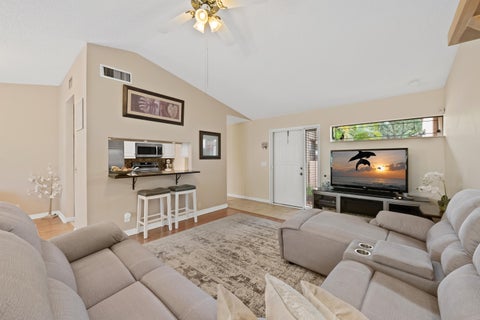 Tiny photo for 9212 CHELSEA Drive N, Plantation, FL 33324 (MLS # B26080309)