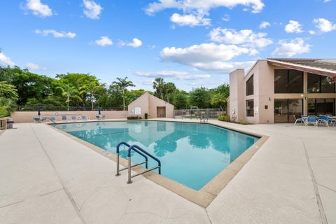 Tiny photo for 9212 CHELSEA Drive N, Plantation, FL 33324 (MLS # B26080309)