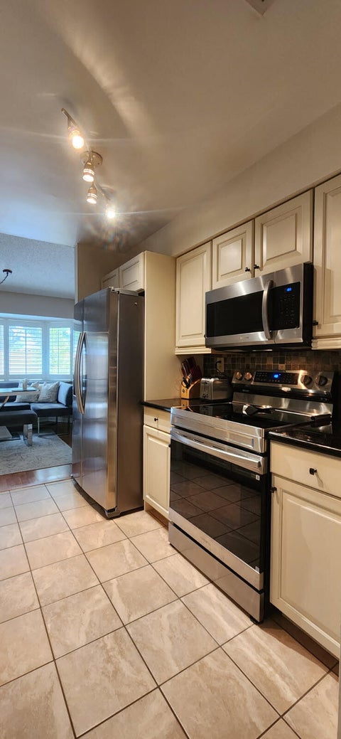 Tiny photo for 9212 CHELSEA Drive N, Plantation, FL 33324 (MLS # B26080309)