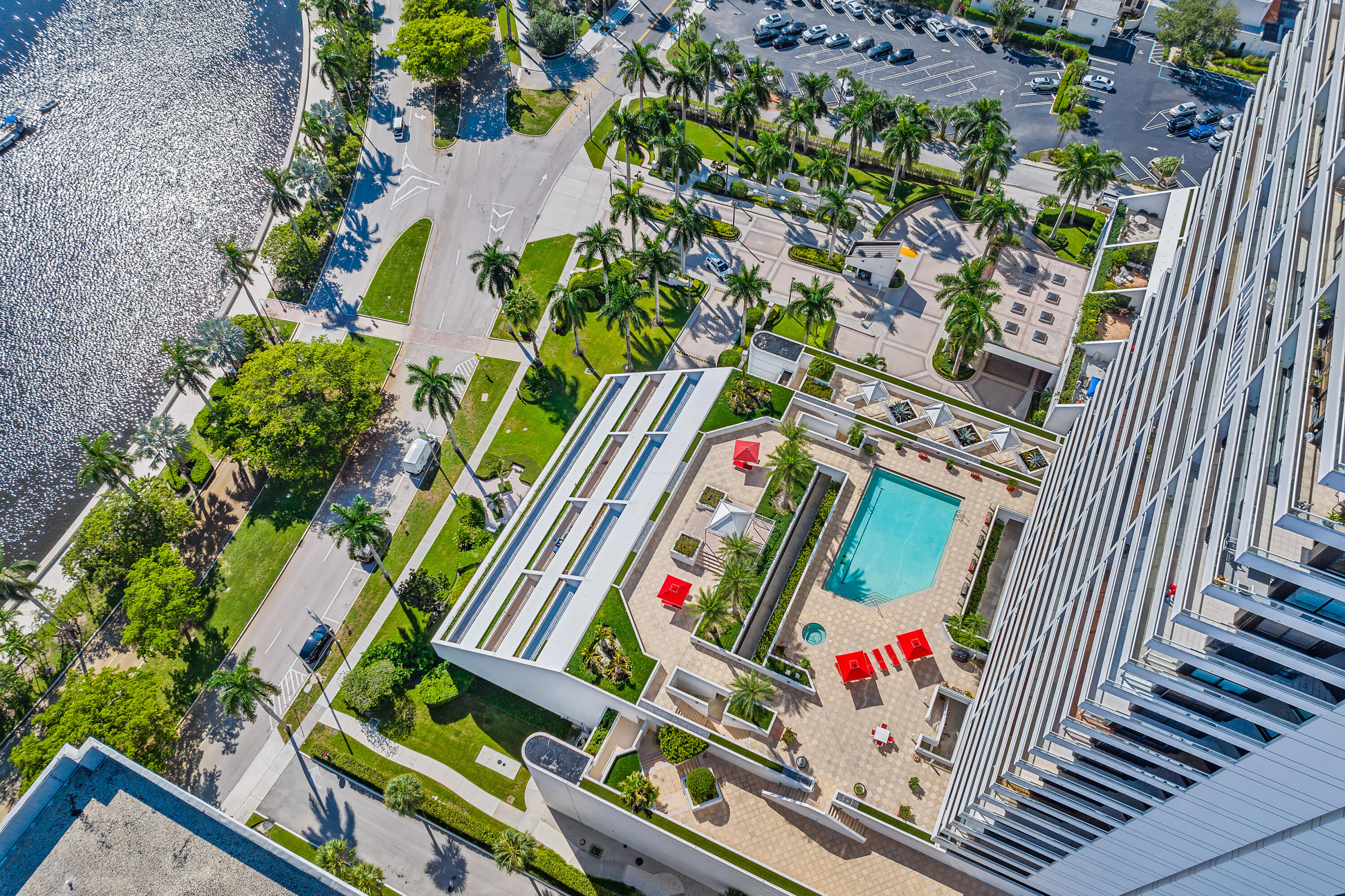 Plaza of the Palm Beaches - Residential