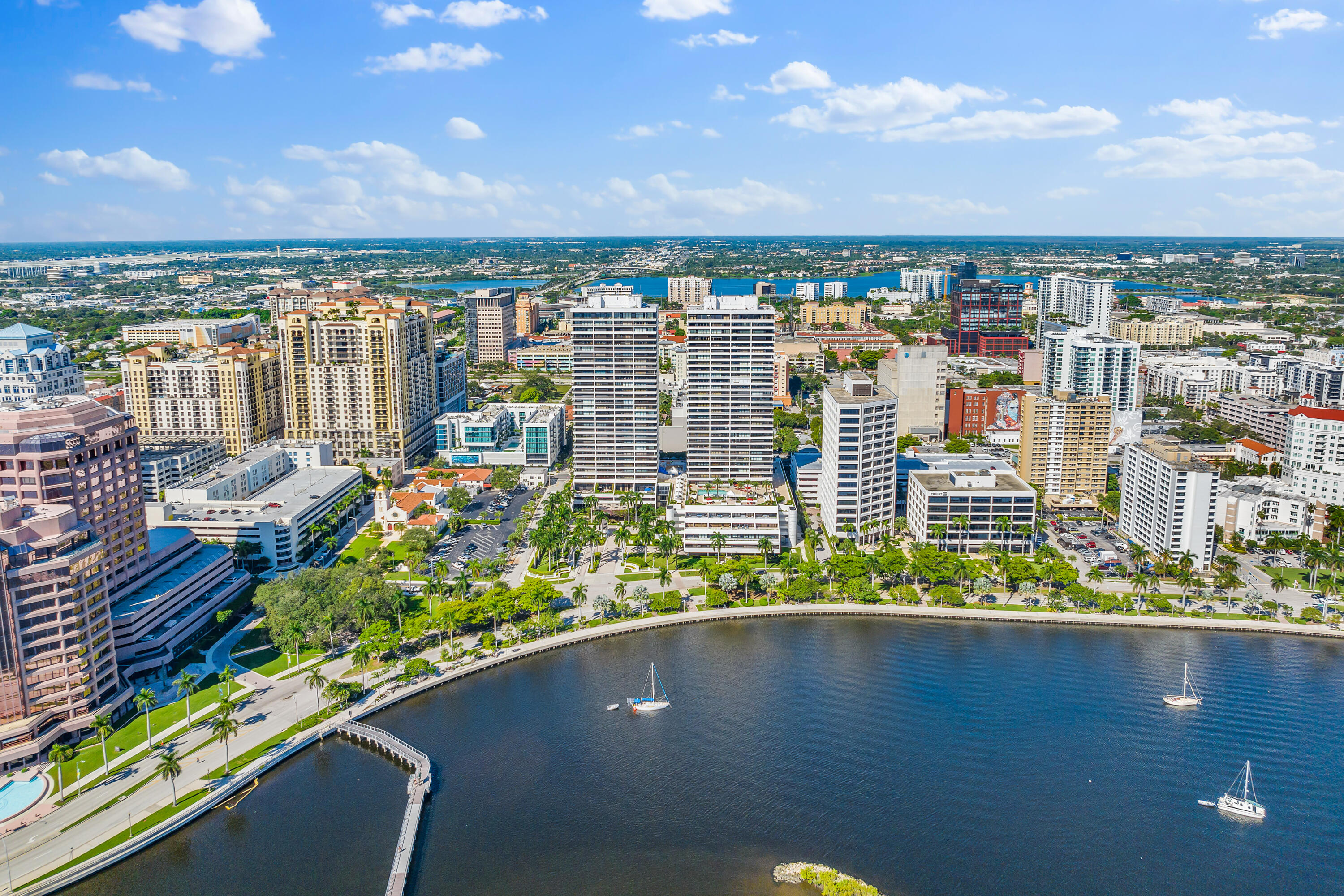 Plaza of the Palm Beaches - Residential