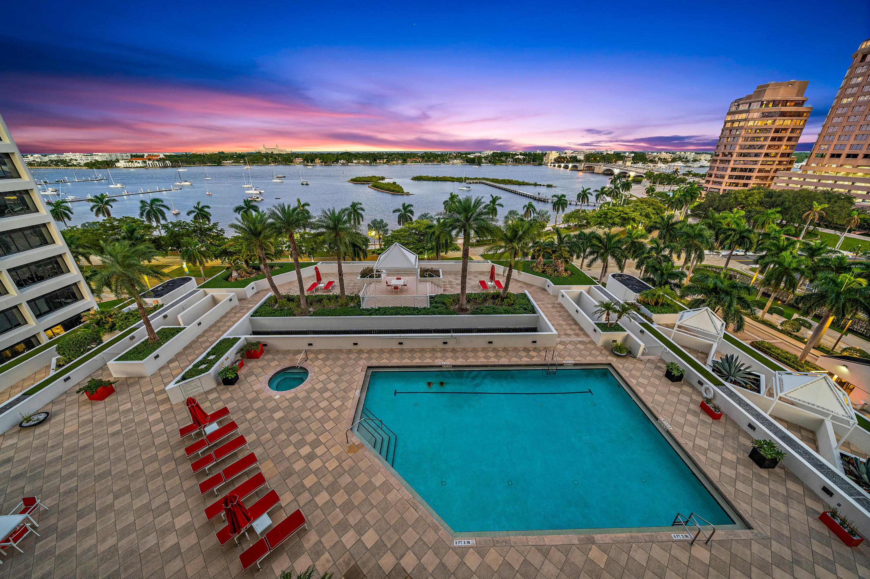 Plaza of the Palm Beaches - Residential