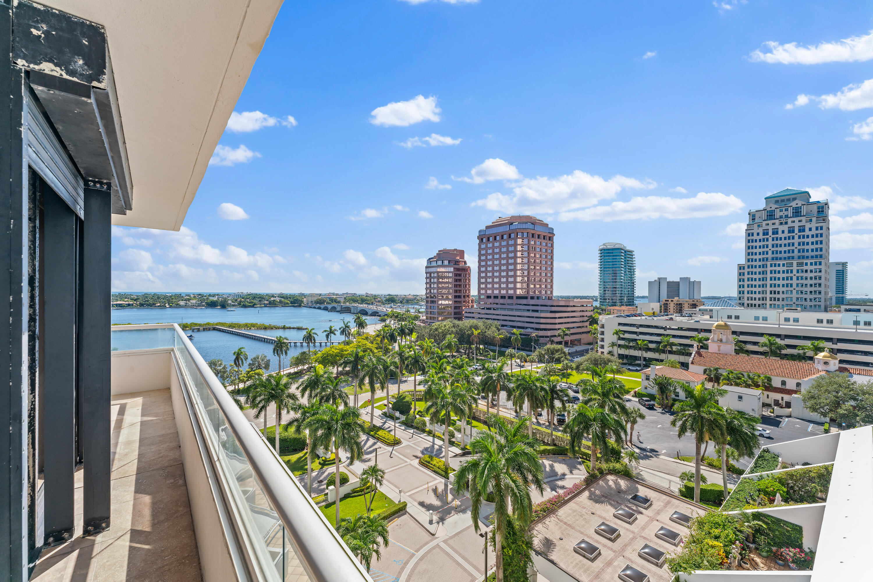 Plaza of the Palm Beaches - Residential