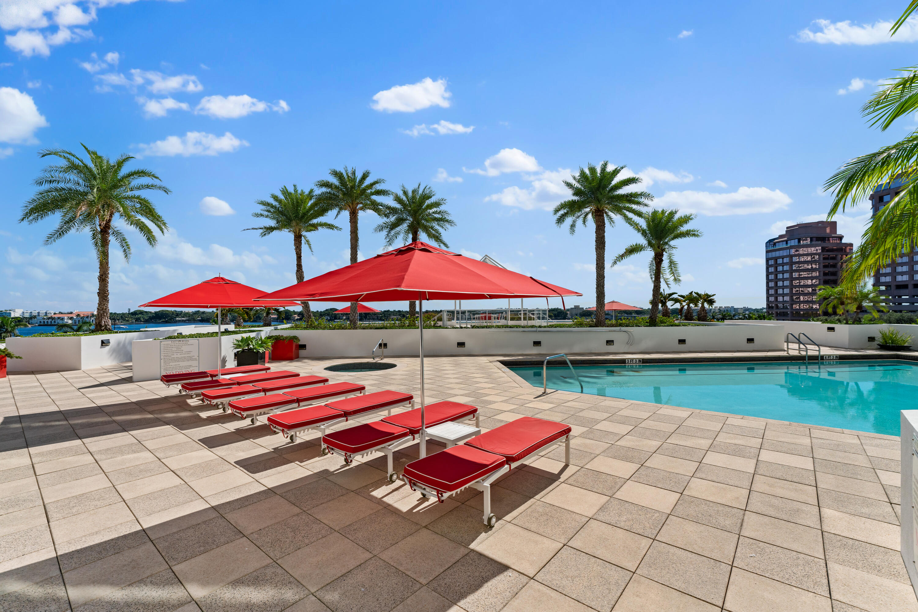 Plaza of the Palm Beaches - Residential
