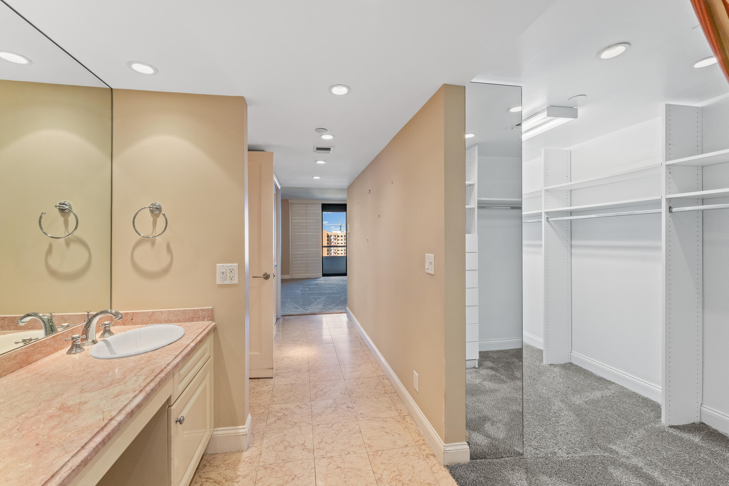 Plaza of the Palm Beaches - Residential